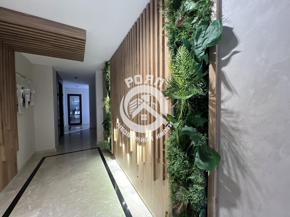 Продава се Тристаен апартамент в Пловдив, Христо Смирненски - 111 кв.м за 1711 €/кв.м - Снимка #8