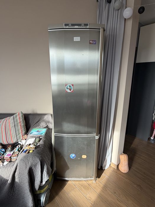 AEG хладилник