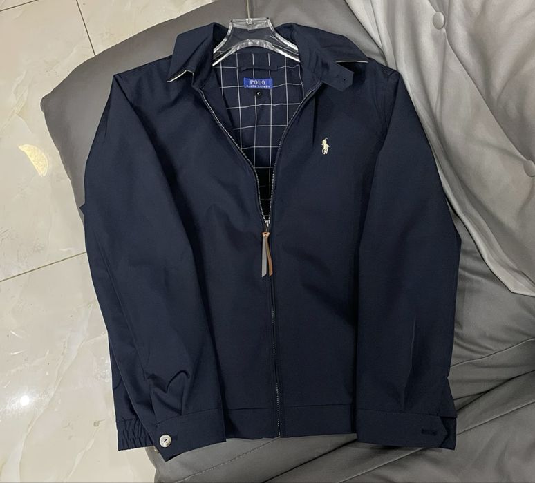 В продаже ветровка ralph lauren