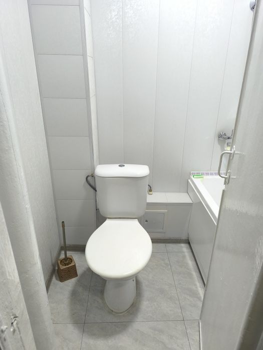 1 комнатную квартиру Сергели Спутнике в деревянном доме. 2/2  Титан