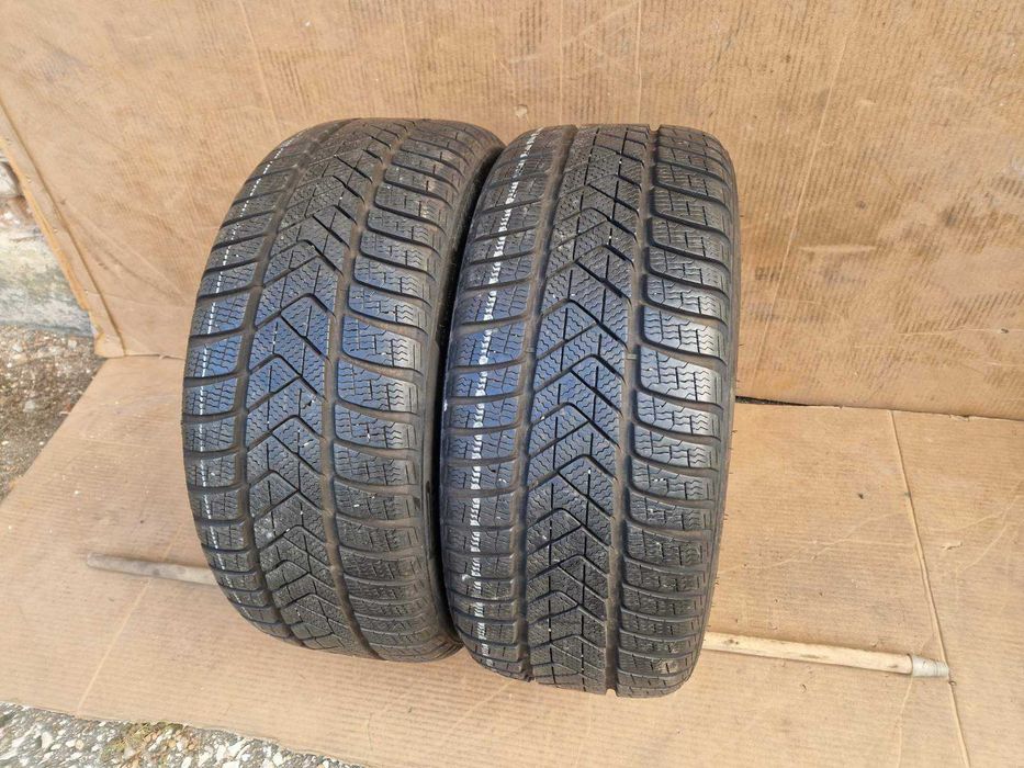 2 Pirelli R18 225/40
Зимни гуми 
DOT2822