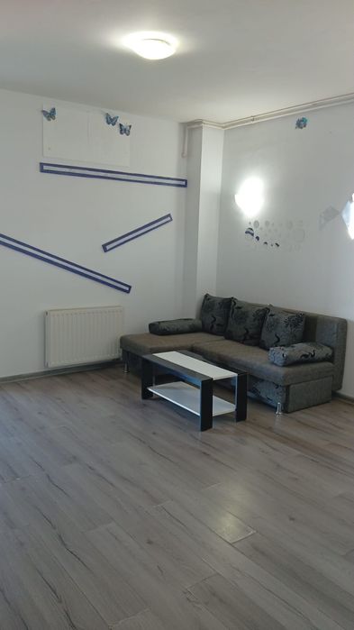 Vând apartament cu 2 camere în Arad la Ared Uta