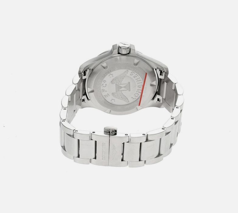 Швейцарские часы LONGINES Conquest V.H.P. Кварцевый механизм