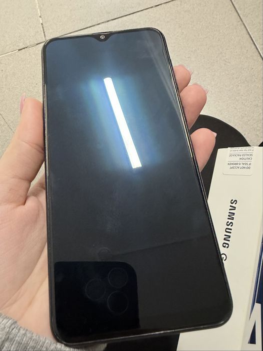 Самсунг А20 продается