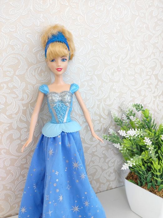 Продам набор кукол пакет игрушек для девочек.