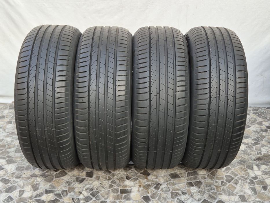4бр 215 55 17 Pirelli летни - 20г
