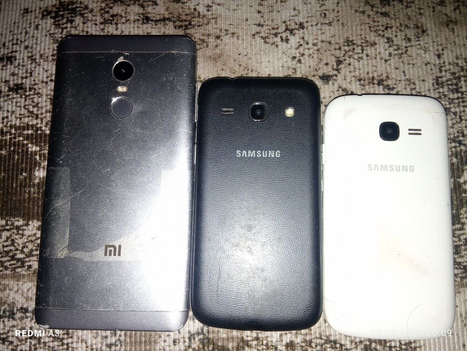 Продам телефоны на запчасти