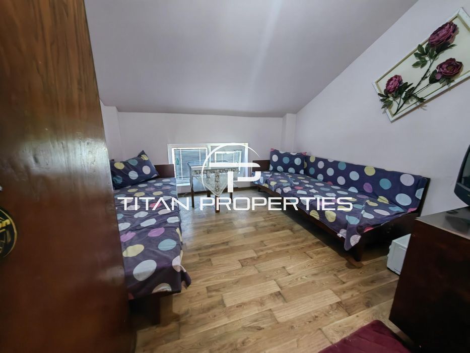 Продава се Двустаен апартамент в Варна, Център - 65 кв.м за 3524 €/кв.м - Снимка #11