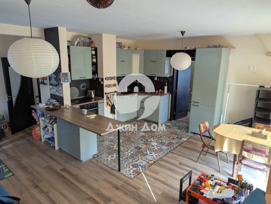 Продава се Тристаен апартамент в Бургас, Сарафово - 121 кв.м за 1612 €/кв.м - Снимка #2