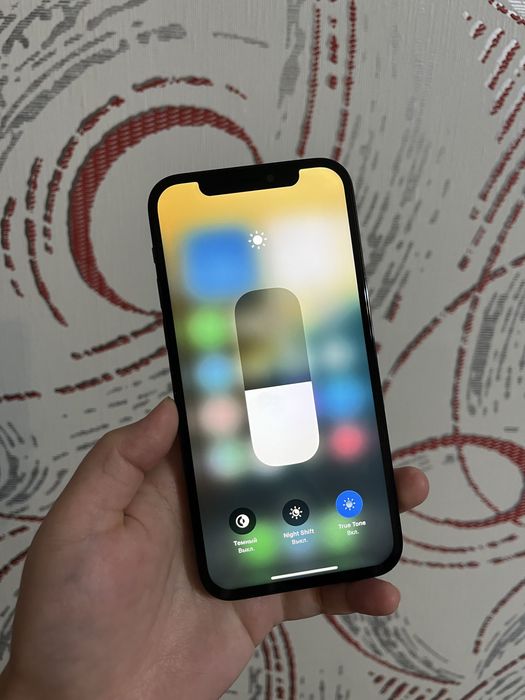 iPhone 12pro 256гб отличный