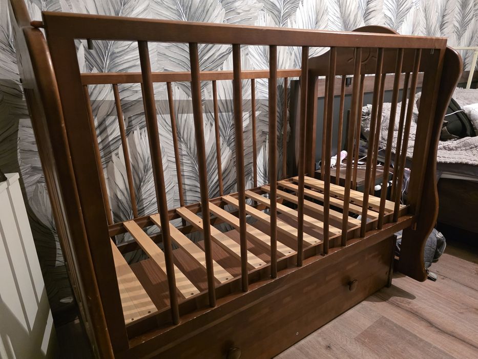 Продам манеж детский  срочно