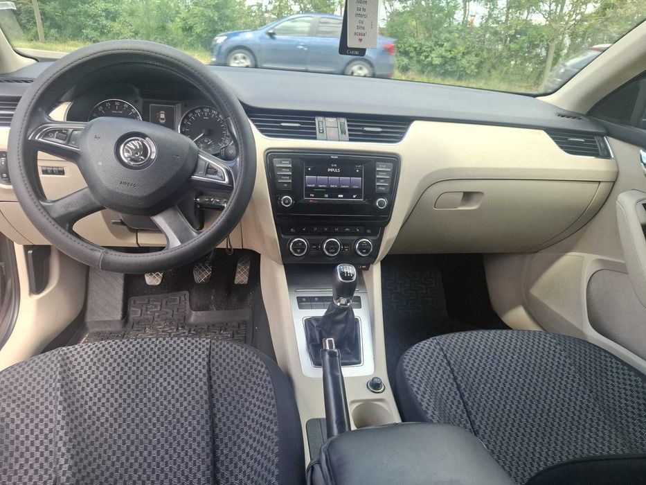 Skoda Octavia 3 an 2014, 2,0 Tdi ,km 300000 reali cu dotari,SCHIMB cu SPRINTER!