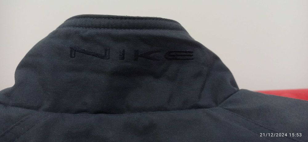 Зимно юношеско яке Nike