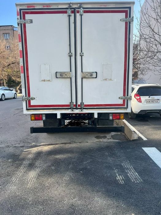 ISUZU 2011 GAZ metan