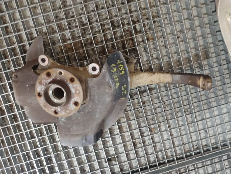 fuzeta stanga fata alfa romeo 159 1.9 jtd