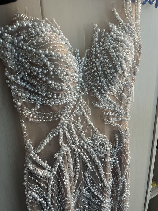 Абитуриентска рокля