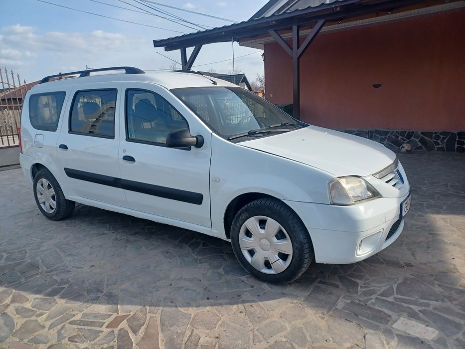 Dacia Logan MCV cu aer condiționat