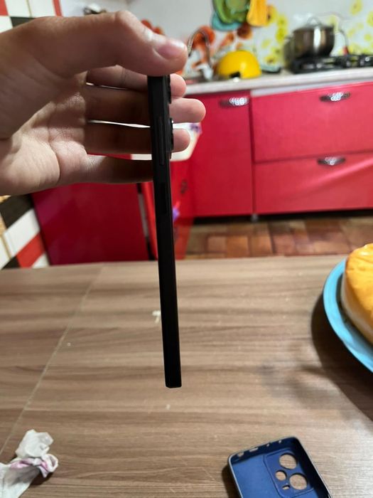 Продам Redmi Note 12 Pro 5G