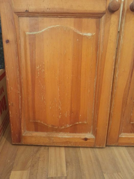 Вратички за шкафове,масивни, от чам.Чекмеджета без чела-шперплат/фазер