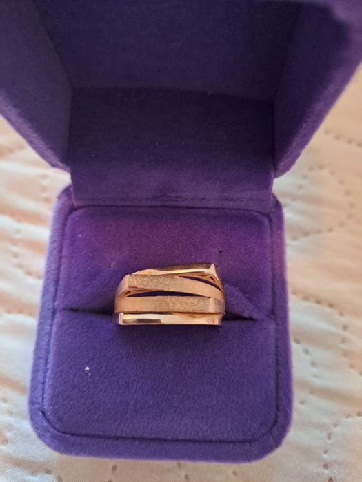 Продам золото б/у