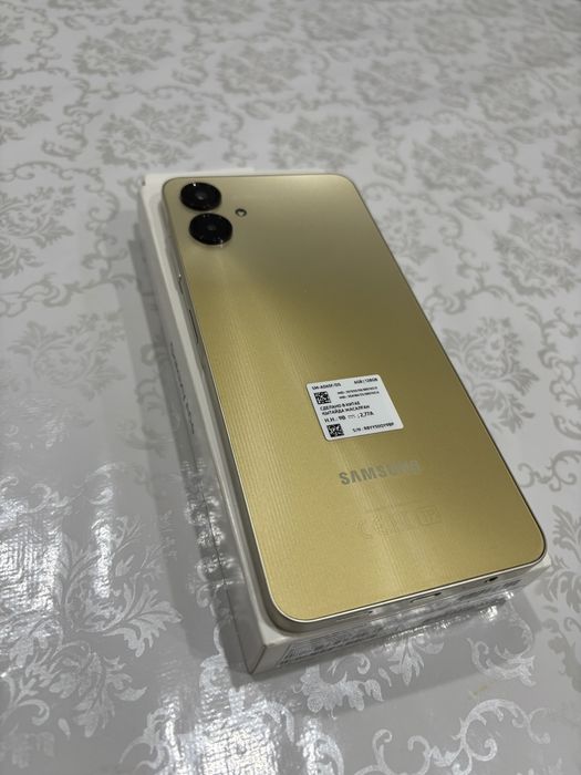 Продам Samsung a 06. 6/128