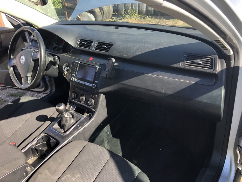 Plansa Bord Vw Passat B6 neagra B7 Cc 2005-2014