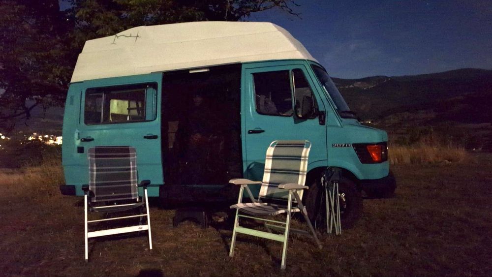 Мерцедес 207d  - кемпер