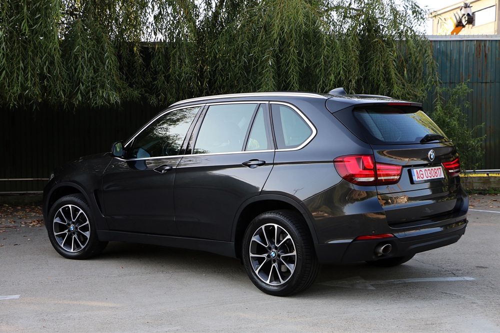 Bmw X5 25d F15 XDrive 2.0d - 231Cp-B47 Euro 6 Distronic Lane HUD Ceasuri Digitale 208.000 Km