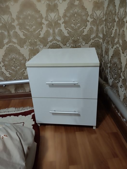 Продам спальный гарнитур