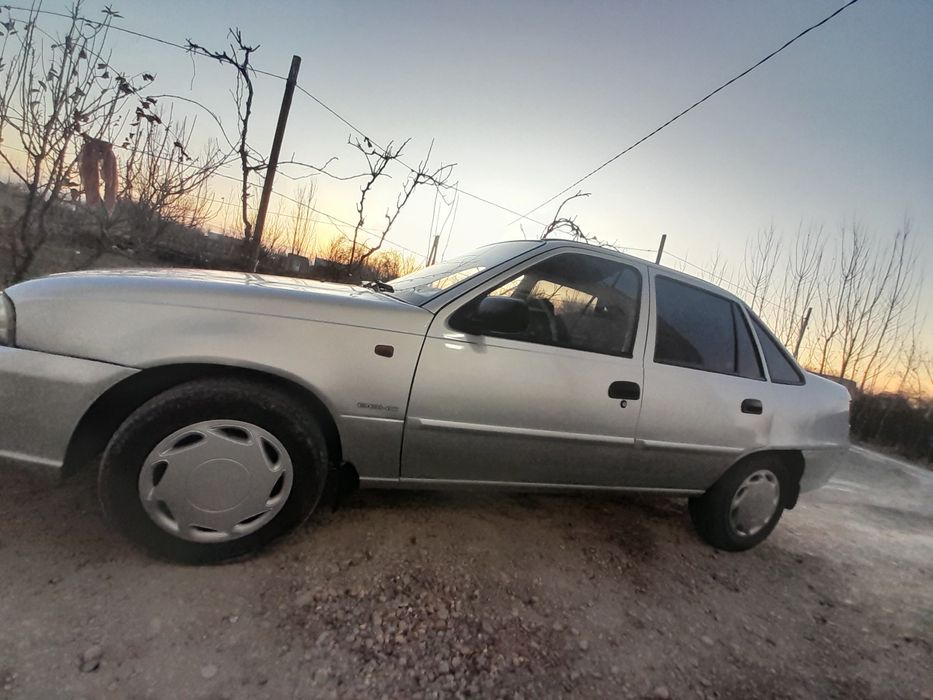 Mashina chotki xarajati yo'q 1.6