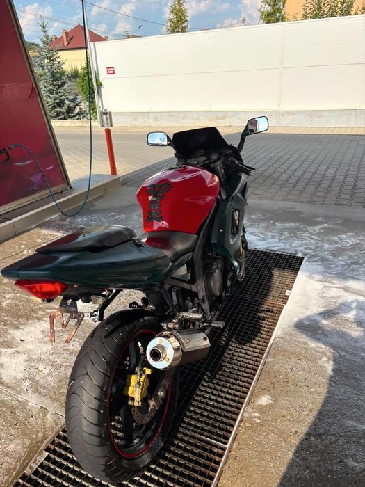 Vand motocicleta Hiosung 250 2 pistoane