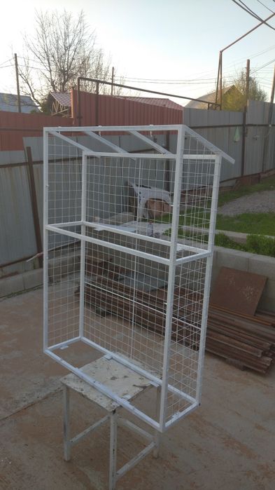 Кошка на окошке,  балкон для кошки