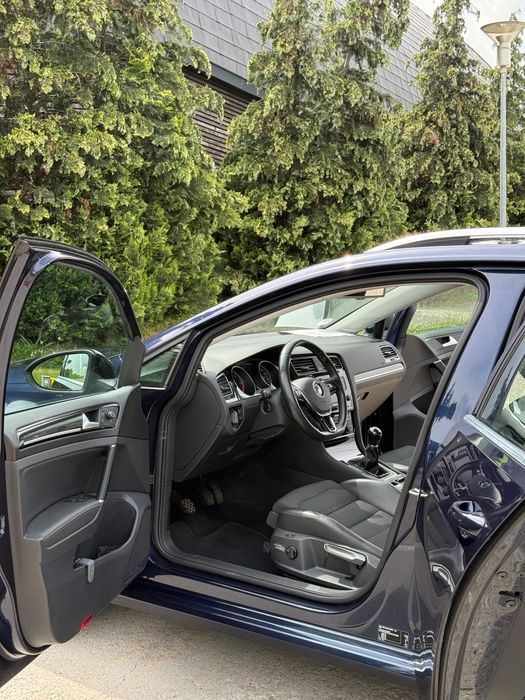 VOLKSWAGEN Golf 0 — imagine 3