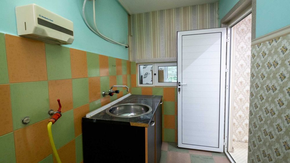 Продава се Офис в Велинград - 170 кв.м за 510 €/кв.м - Снимка #10