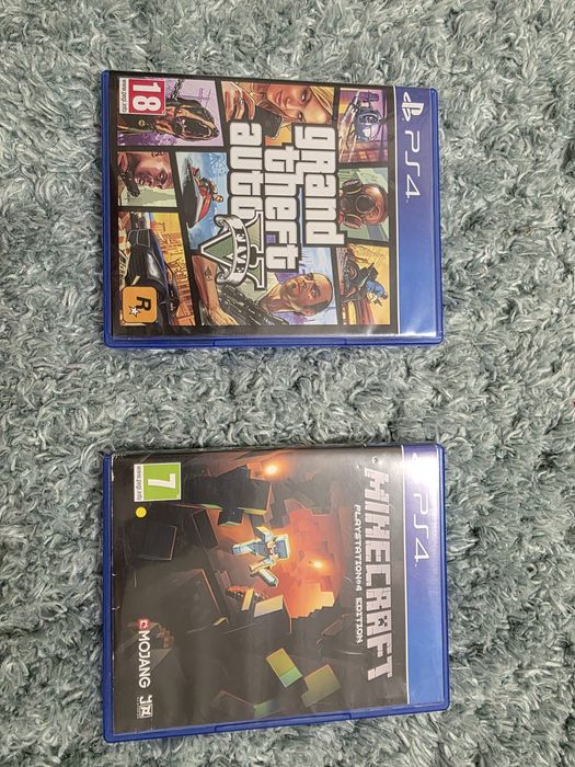 PlayStation 4 Pro + 2 jocuri