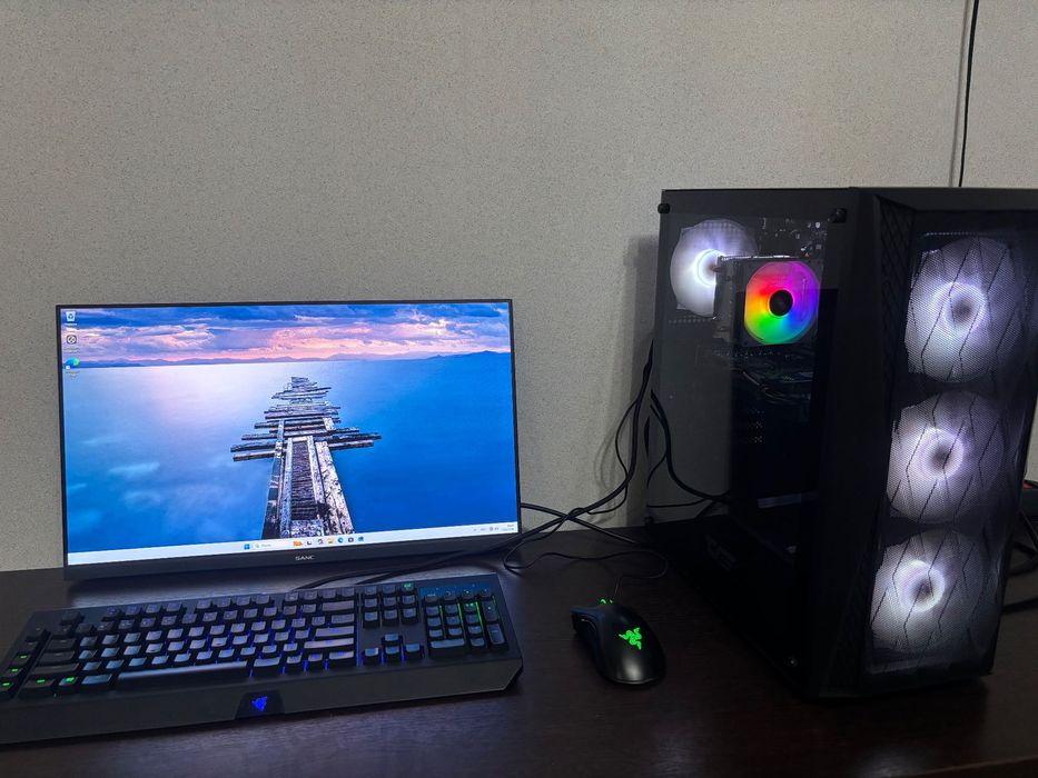 Игровой компьютер в отличном состоянии + монитор, мышка и клавиатура
