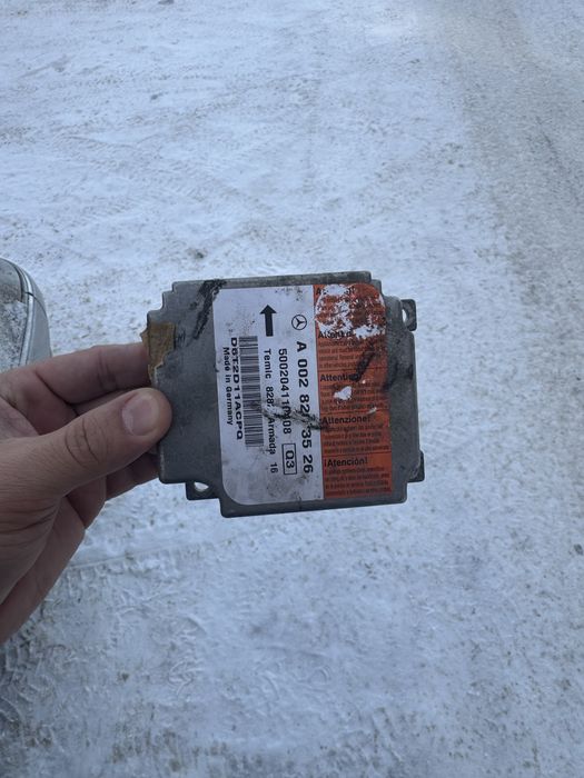 Блок  srs подушки безопасности на 211 мерс