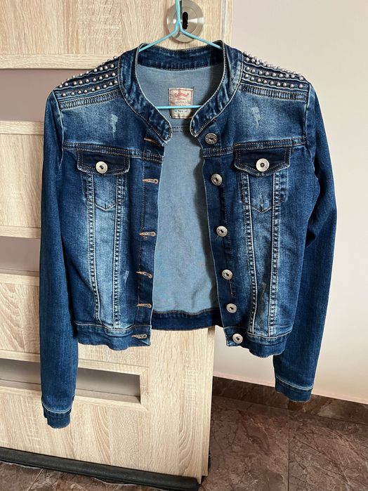 Дамско дънково яке