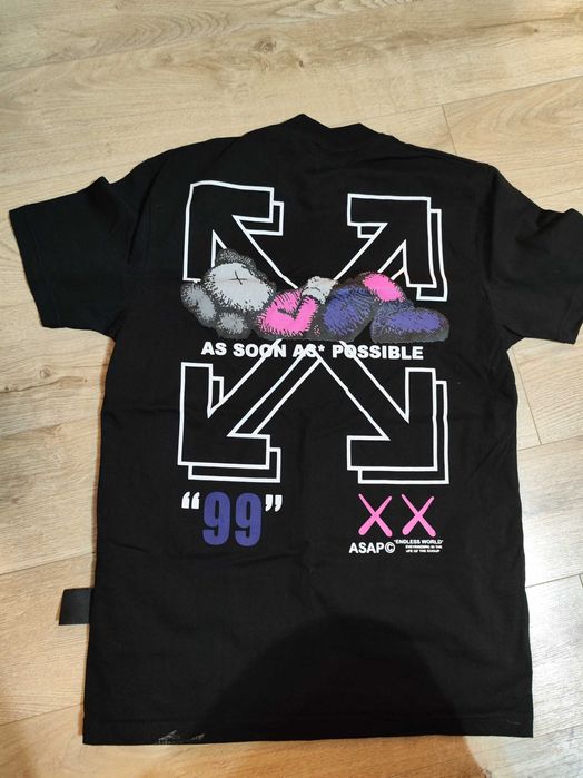 Vând Tricou Off White