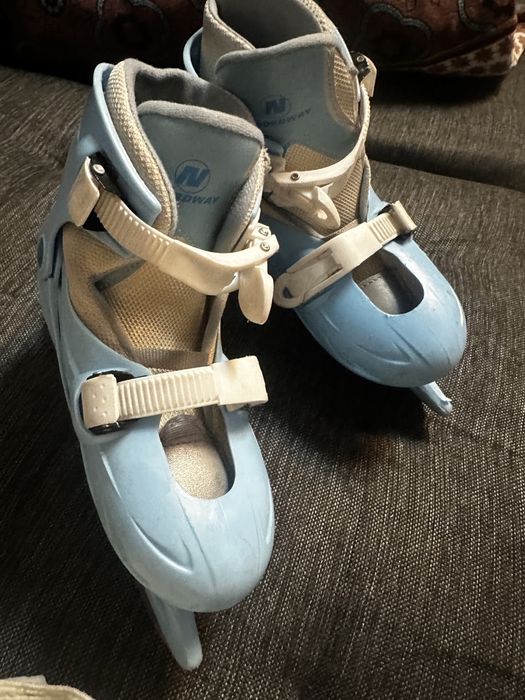 Коньки.            .