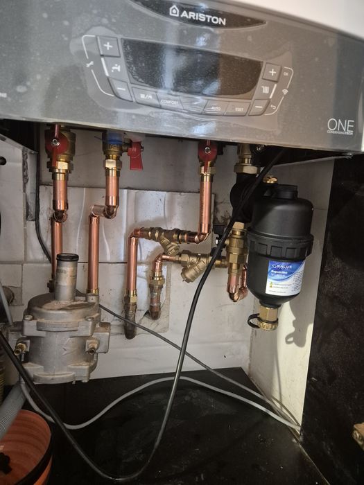 Instalator sanitar ! Interventii rapide non stop!