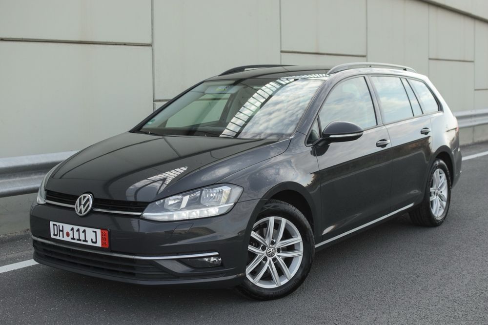 VW Golf VII •Facelift•2020•2.0 150 cp•LED•ACC+
