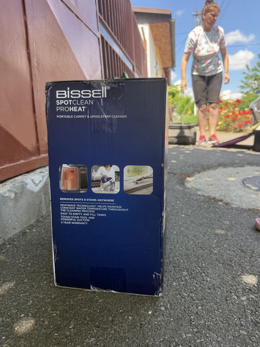 Aspirator de mână, Bissell, Spotclean Proheat compact, cu tehnologie Heatwave, 330 W, pentru tapiterie și covoare Rosu / Negru