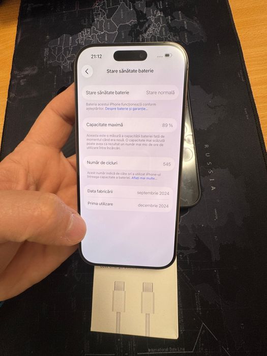 iPhone 16 Pro Gold, 89% baterie