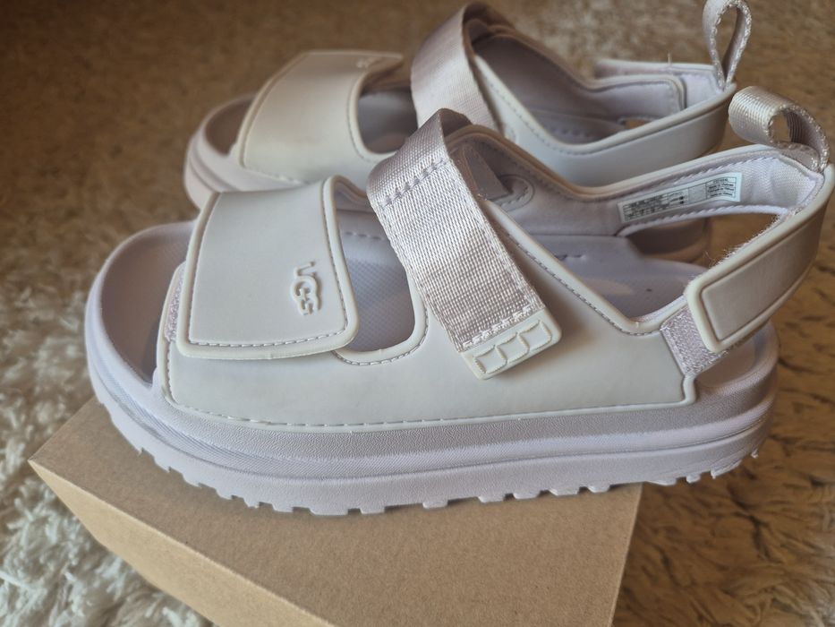 Детски сандали UGG