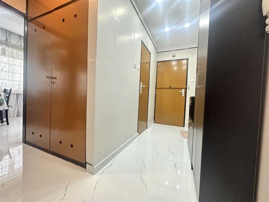 Дава се под наем Тристаен апартамент в Варна, Автогара - 79 кв.м за 548.25 € - Снимка #12