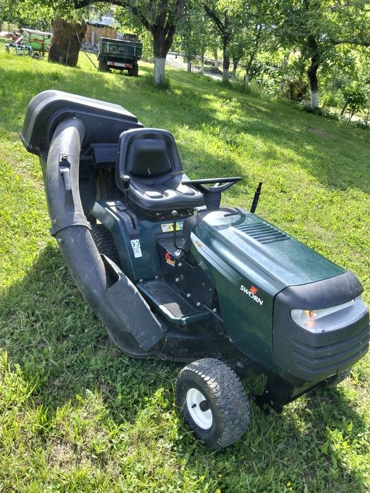 Tractoraș gazon  SWORN