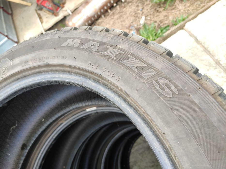 4бр Зимни гуми 255 50 19 - Maxxis