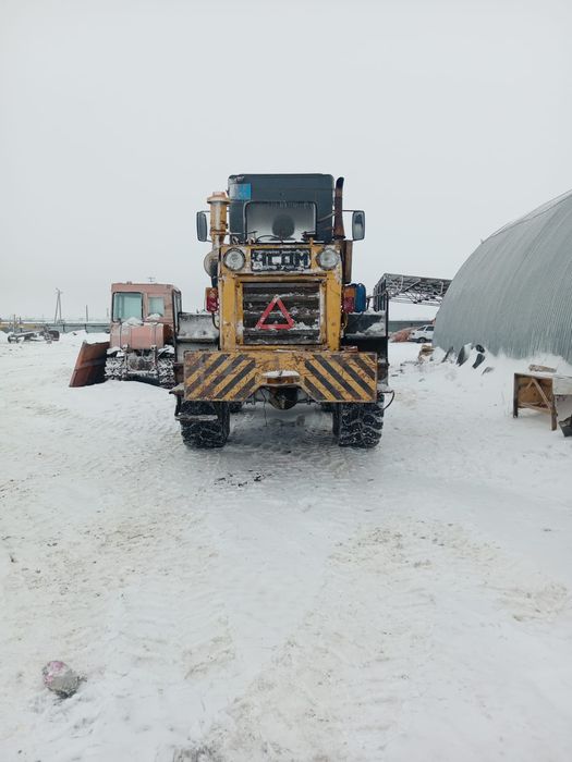 Фронтальный погрузчик