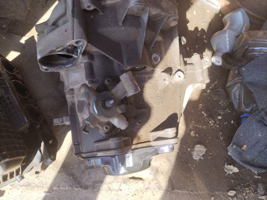 Матор каробка поло седан cfna